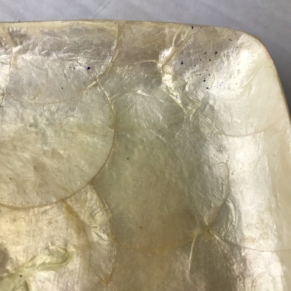 VINTAGE CAPIZ GENUINE SHELL MOTHER OF PEAR Vanity Trinket Dish - Picture 5 of 9